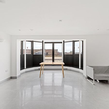 Long Letting - Luxurious 3 Bedroom Penthouse In City Centre - Parking Included! Chelmsford Exterior photo