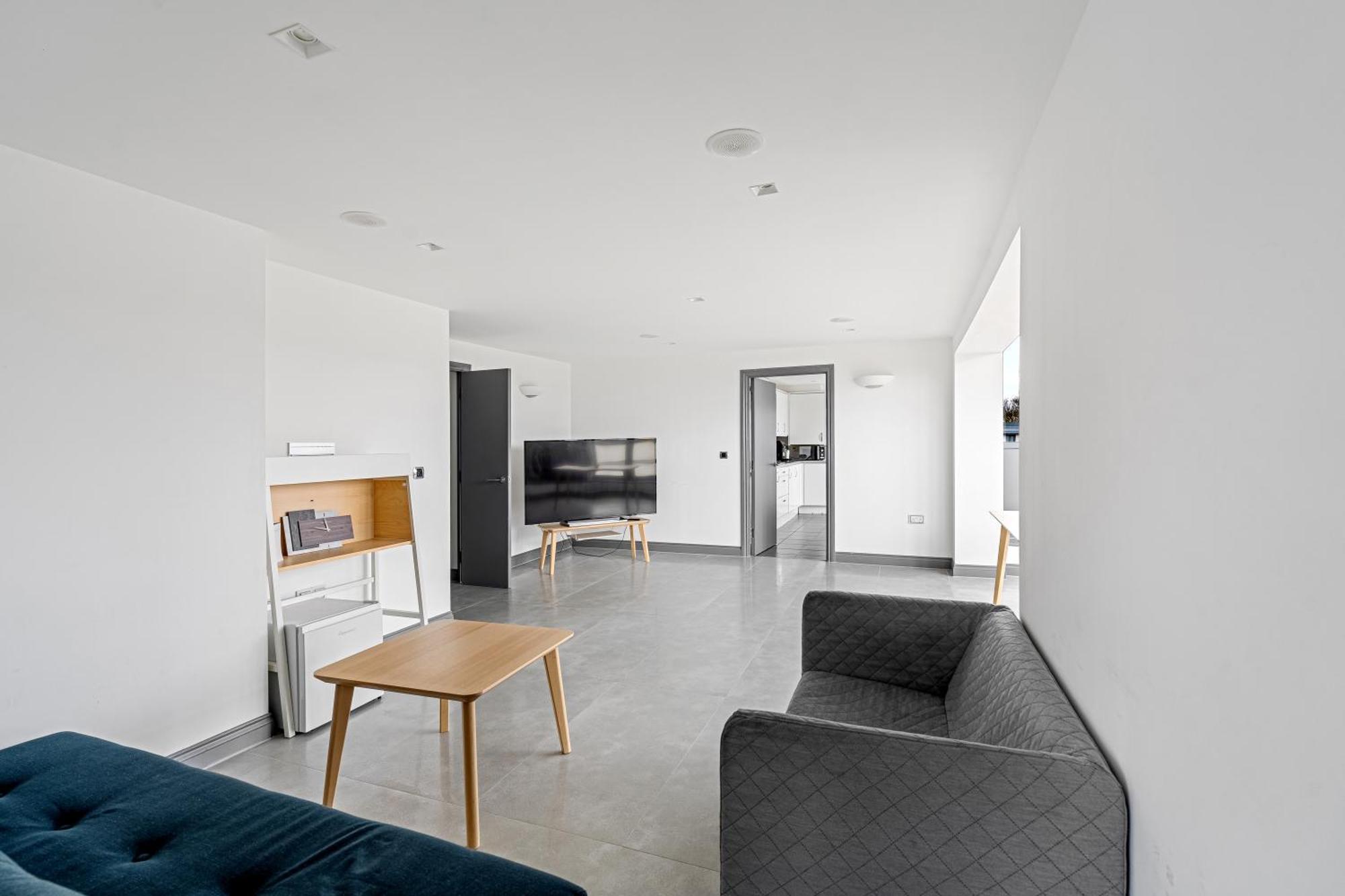 Long Letting - Luxurious 3 Bedroom Penthouse In City Centre - Parking Included! Chelmsford Exterior photo